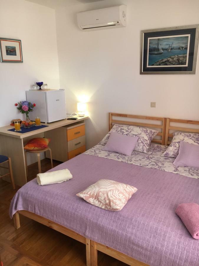 Studio Apartment And Rooms Adria 보디체 외부 사진